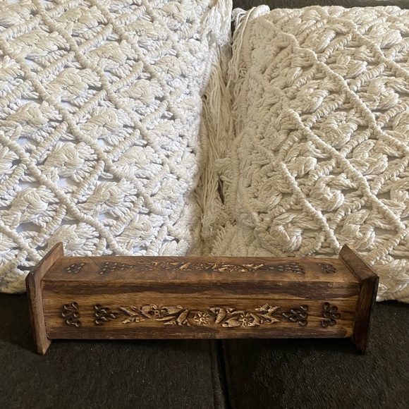 BOHO HOME DECOR CARVED WOODEN MANDALA SAGE INCENSE BURNER HOLDER OR TRINKET BOX - Picture 6 of 11